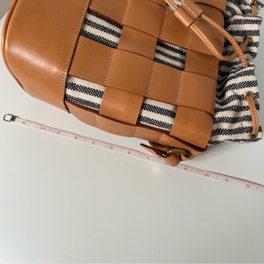 NWT J. Crew Woven leather and canvas bucket bag - Picture 4 of 6